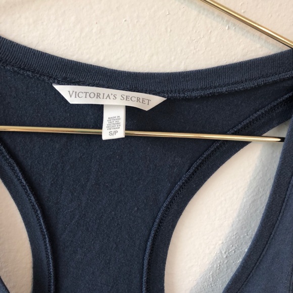 Victoria’s Secret Razorback Tank Top - Picture 2 of 3